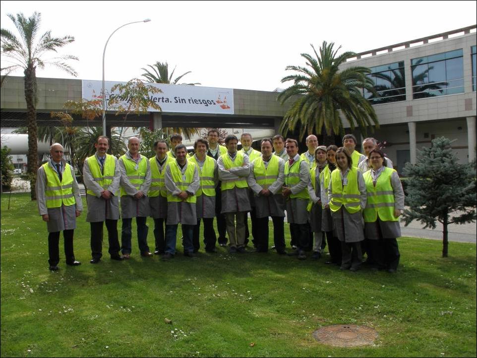 Participantes en la Red de Expertos Lean, durante la visita al centro de Vigo de PSA Peugeot Citroën.
