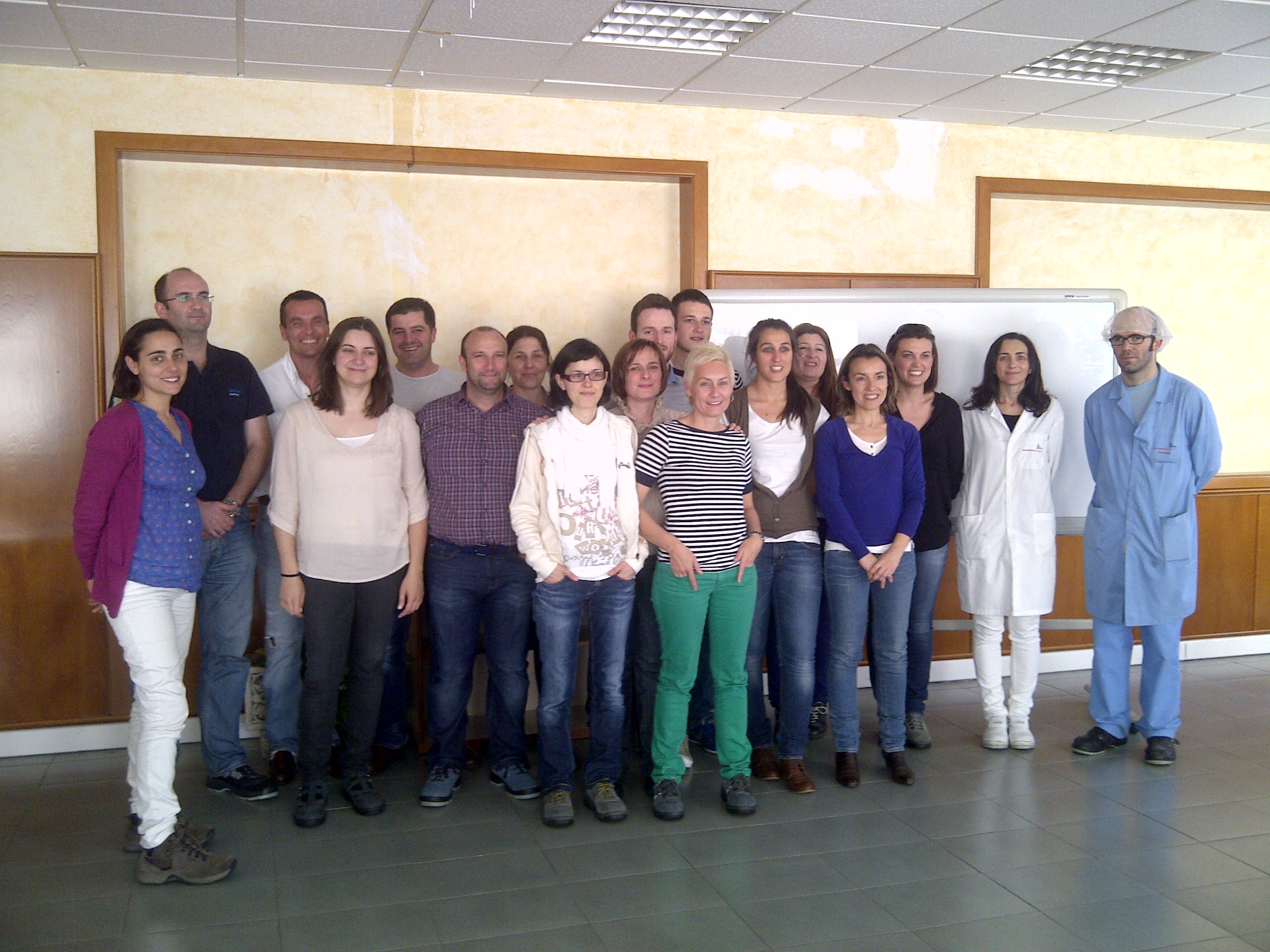 Imagen de la última visita realizada por los alumnos de la tercera edición del Programa ”Gestión y Desarrollo de Nuevos Productos”.