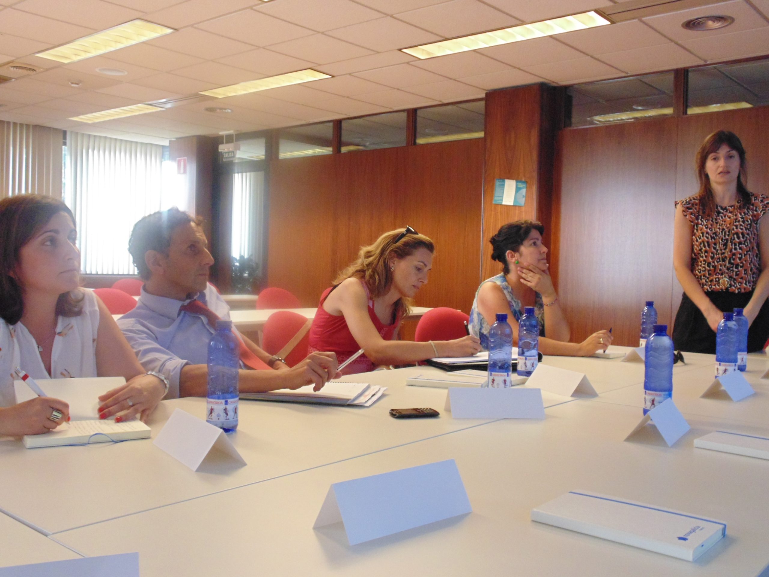 Imagen del grupo de trabajo de la Red Personas durante la visita a la Universidad Corporativa de Novagalicia Banco.